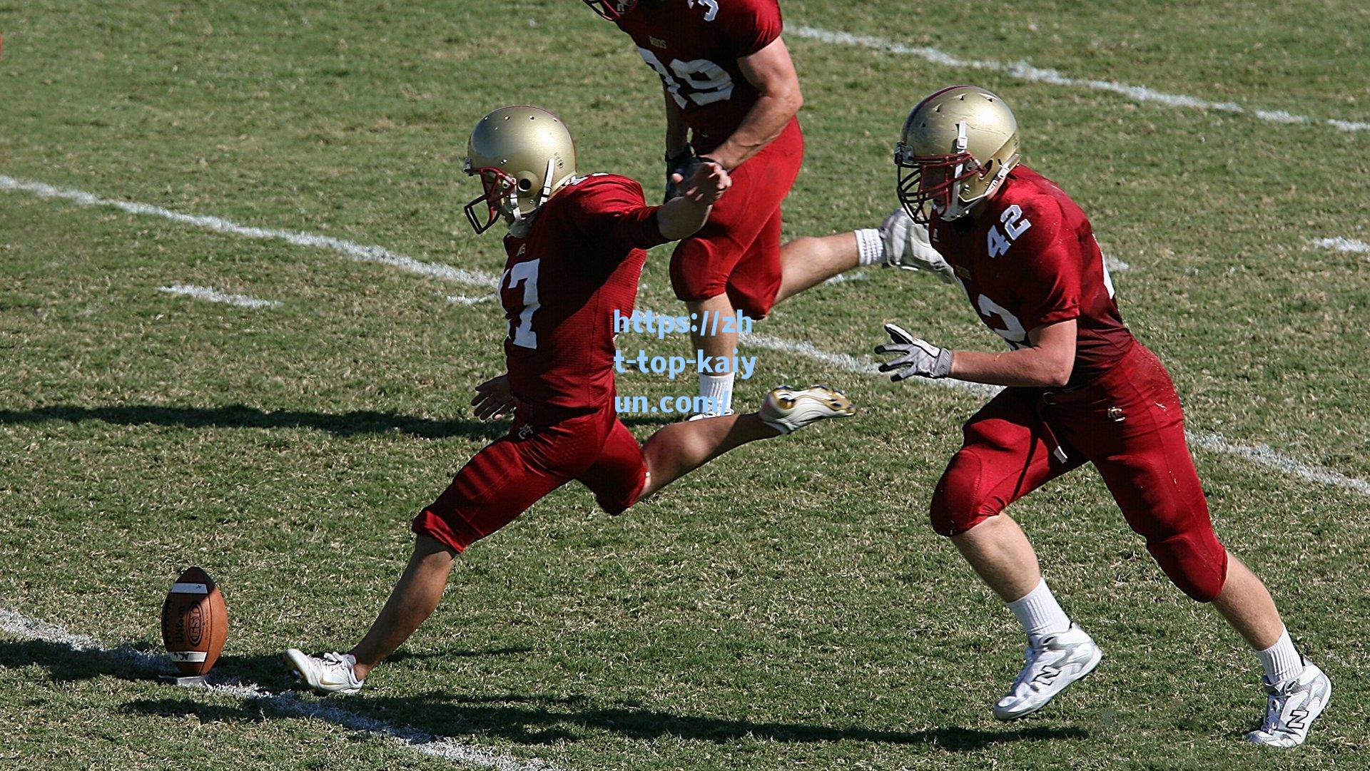 巴克利嘲讽引风波!追梦与奥尼尔四指对决引爆社交媒体,冠军底蕴成终极回应